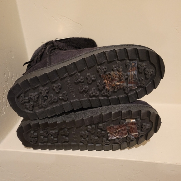 New with tags Fringe & Fur Mudd Ankle Boots sz 8.5 - Picture 2 of 5